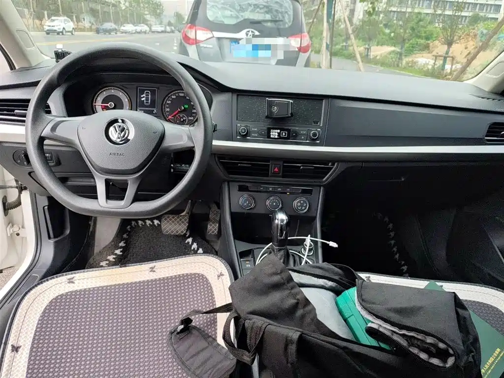 Volkswagen Lavida 2018 1.5L Auto Trend Edition China V фото 13
