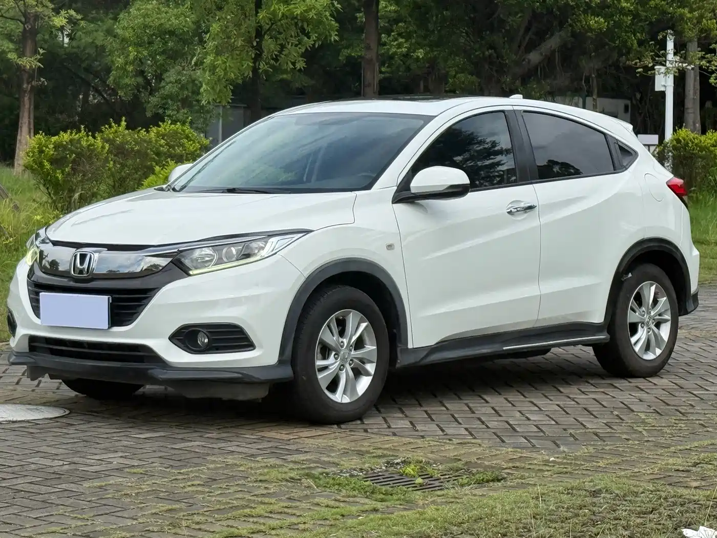 Фото 1 - Honda Vezel