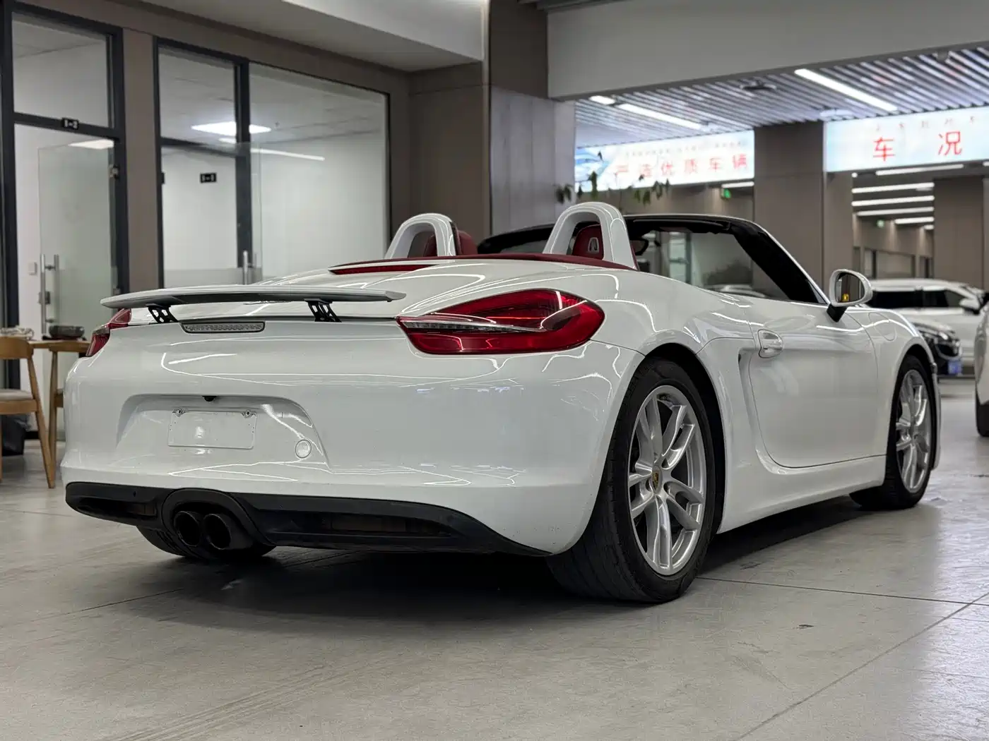 Porsche Boxster 2013 Boxster 2.7L фото 9