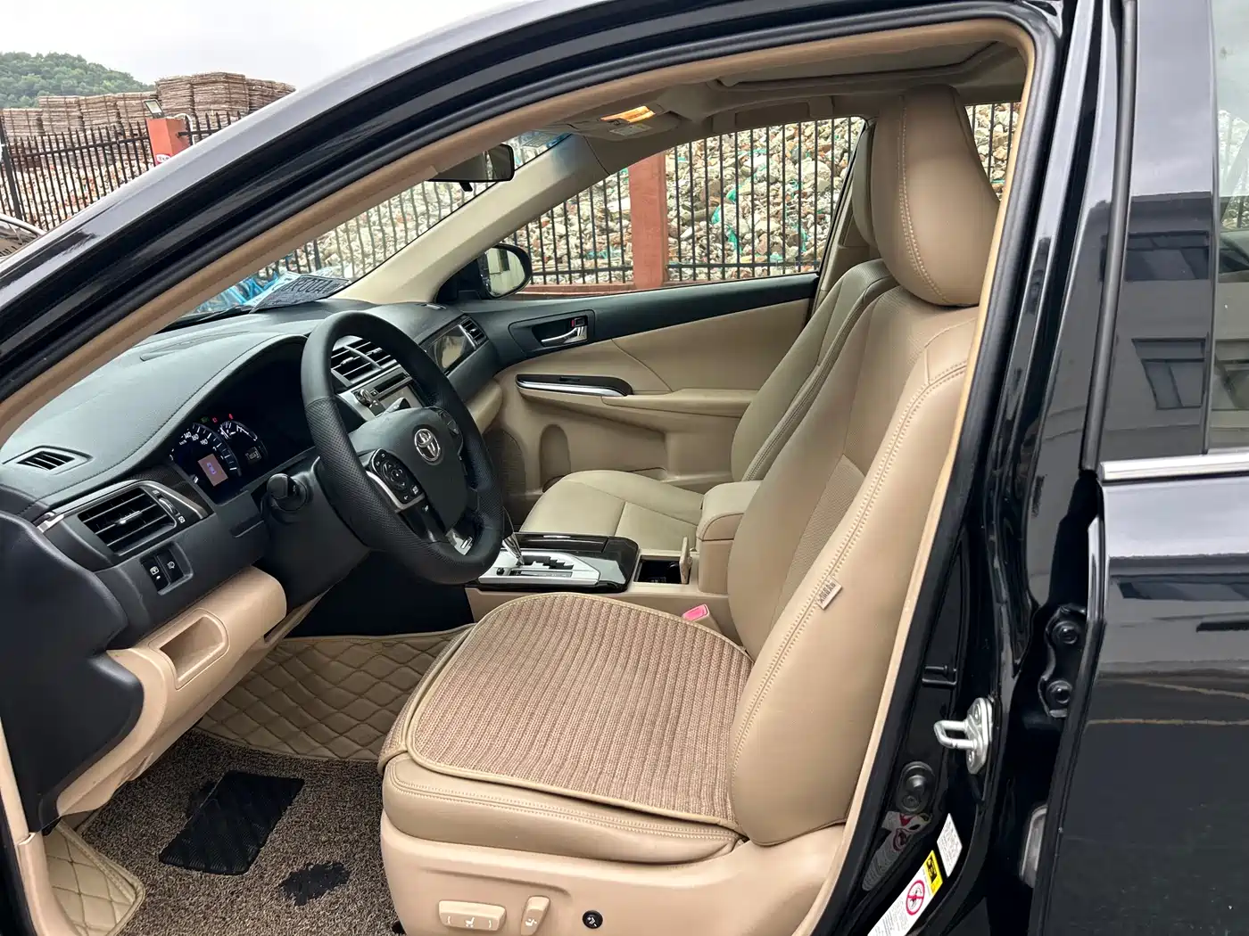 Toyota Camry 2012 ZunRui 2.5HV Premium Edition фото 11