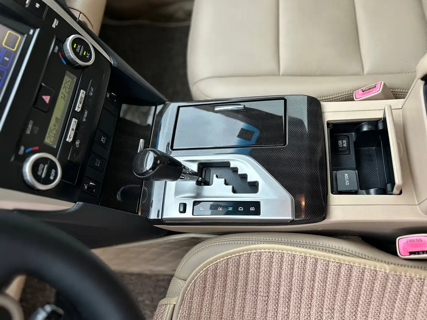 Toyota Camry 2012 ZunRui 2.5HV Premium Edition фото 13