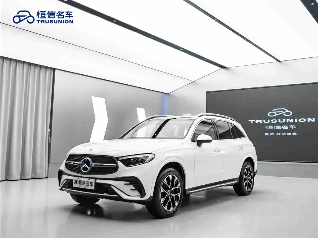 Mercedes-Benz GLC 2024 GLC 260 L 4MATIC Luxury 5-seater фото 3