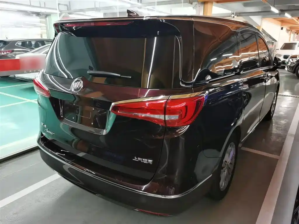 Buick GL8 2017 28T Avenir China V фото 7