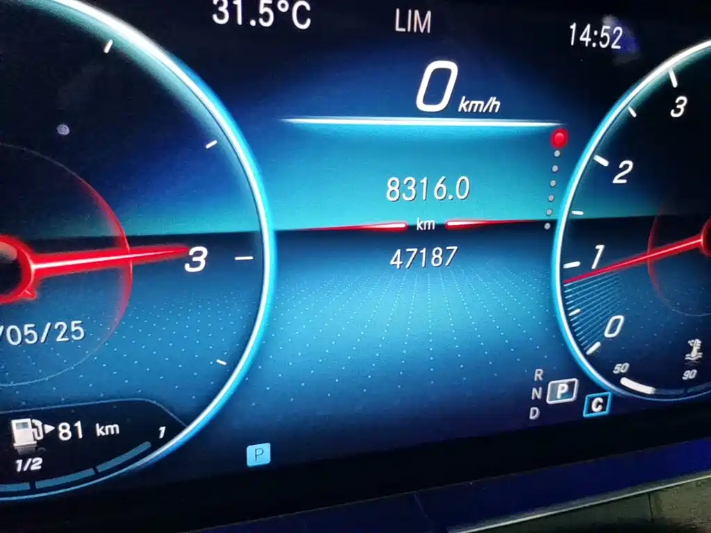 Mercedes-Benz E-Class 2022 Second Facelift E 300 L Luxury фото 19