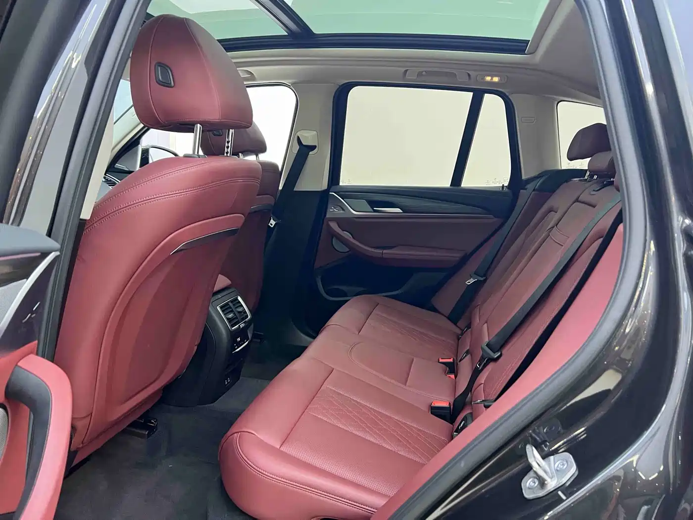 BMW X3 2022 xDrive30i Leading M Night Package фото 15