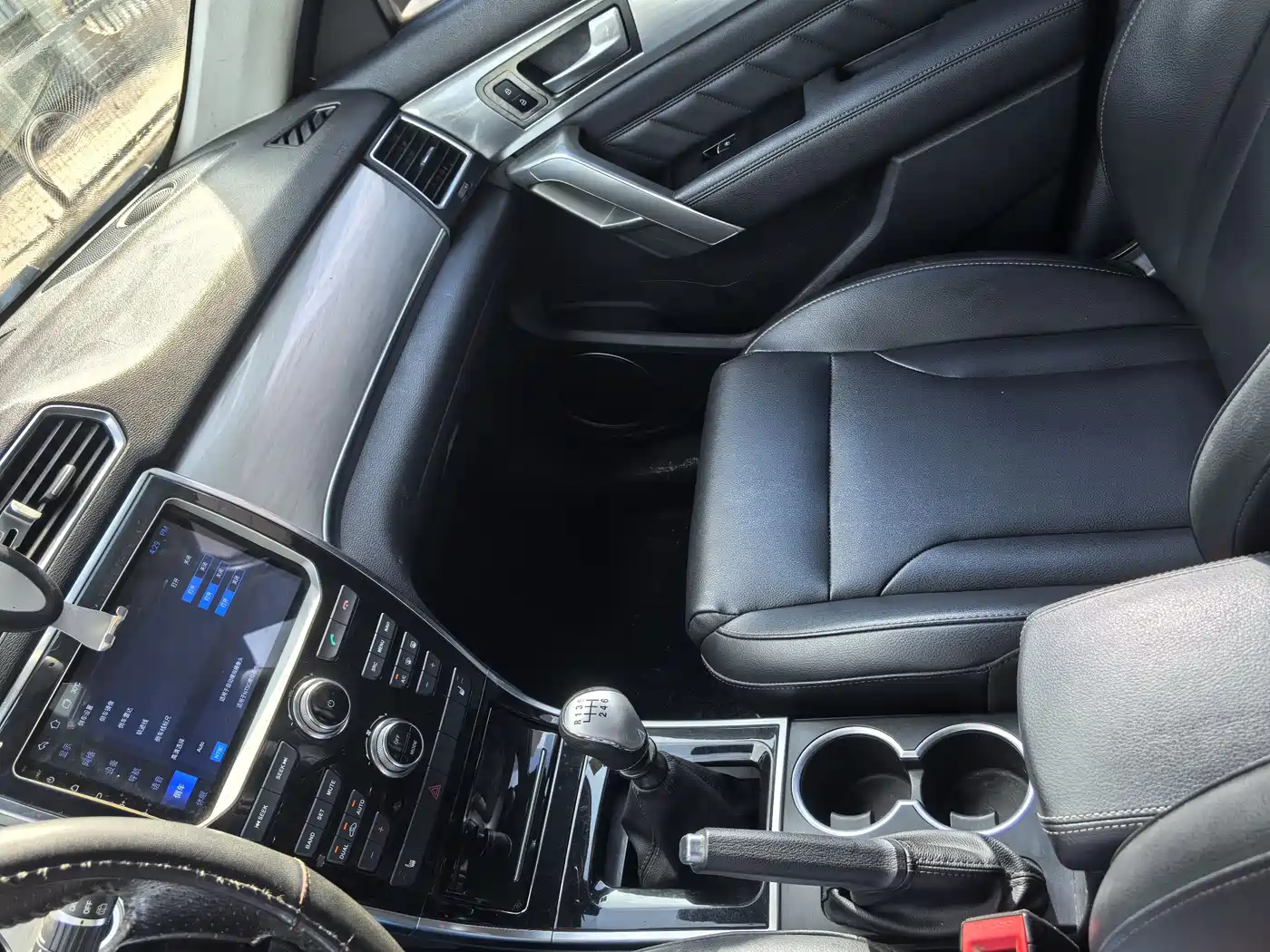 Haval H2 2014 1.5T Manual 2WD Premium Edition фото 11
