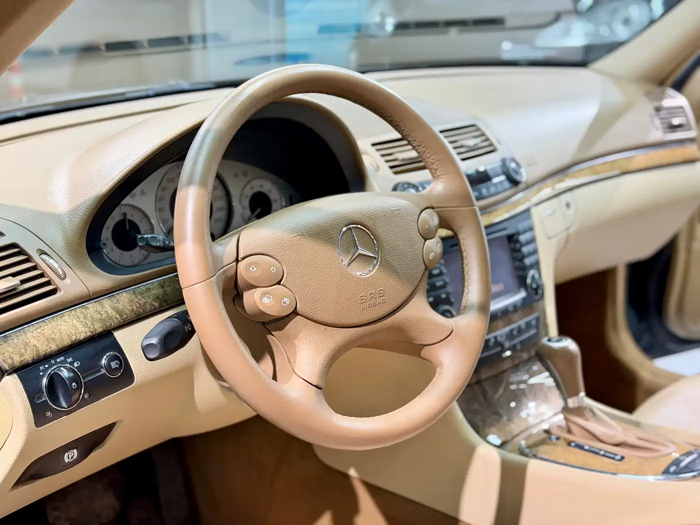 Mercedes-Benz E-Class 2007 E 350 Fashion фото 10