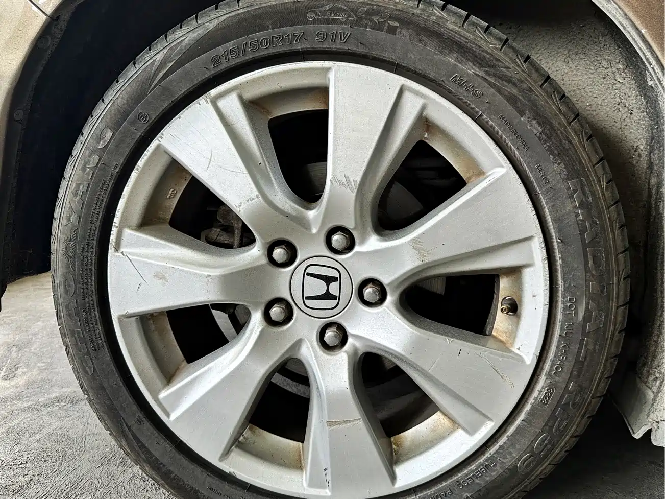 Honda Jade 2014 2013 1.8L Automatic Comfort Edition 5-seater
