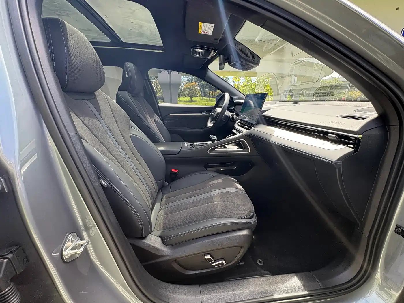 Geely Preface 2025 2026 Orient Yao 2.0TD Moonview Edition