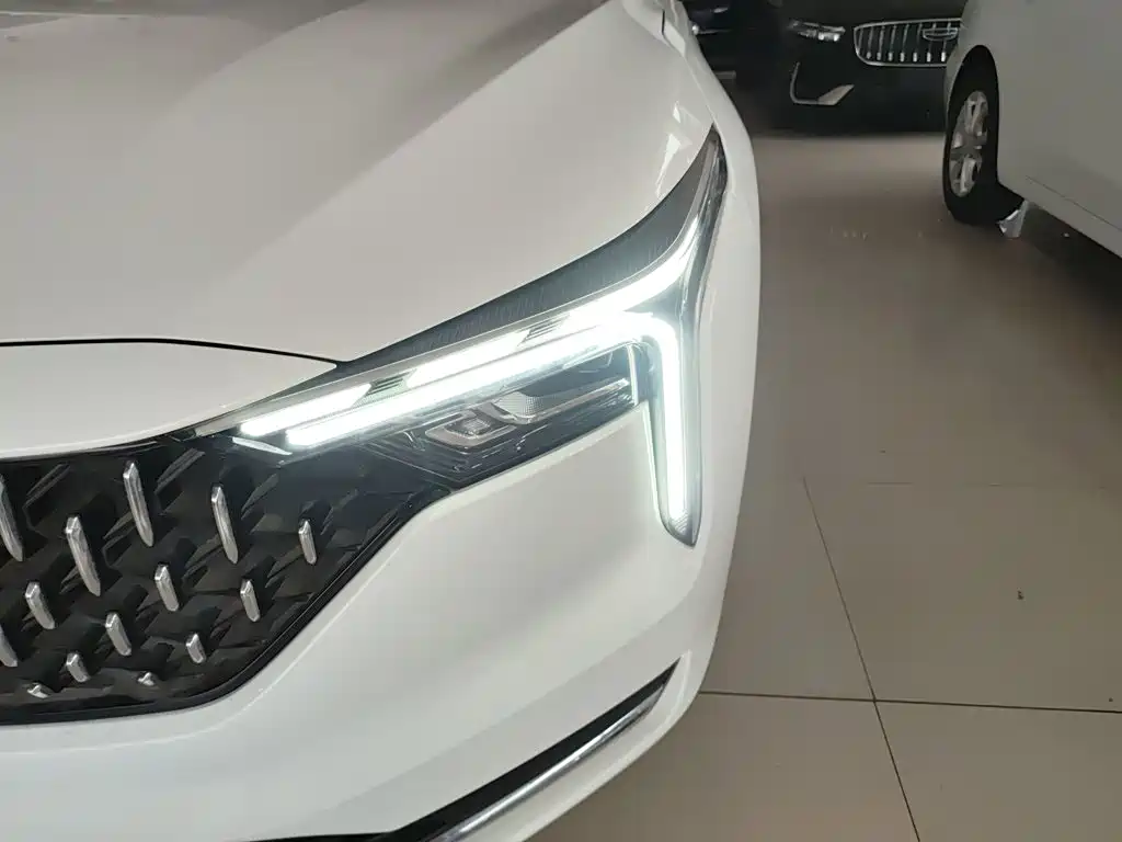 Photo 15 - Besturn B70