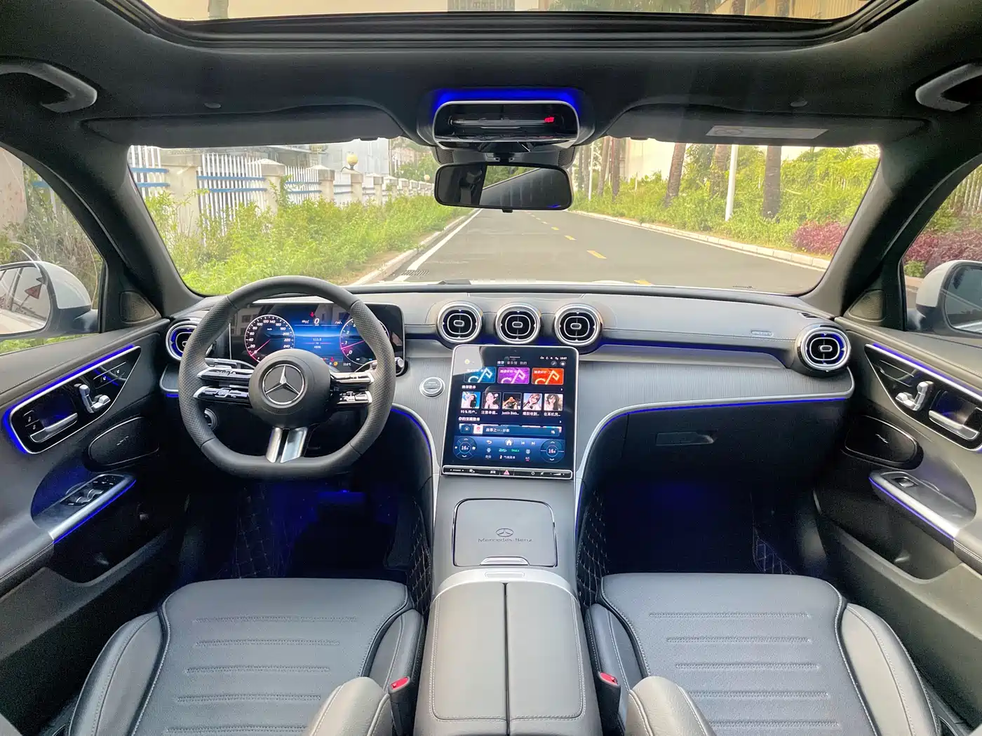 Mercedes-Benz C-Class 2025 Facelift C 260 L Sport Edition фото 6