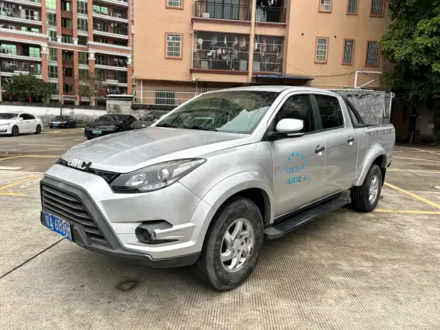 Jiangling Yuhu 7 2020 Model 2.0T Diesel Manual 2WD Comfort Long Wheelbase China VI JX4D20A6L