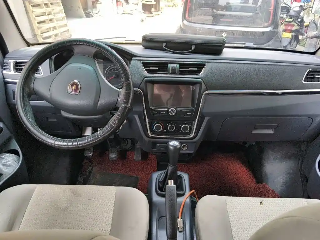 Jinbei Little Sea Lion X30 2023 2023 1.5L Business Van 2/5-seater AC Version SWC15M