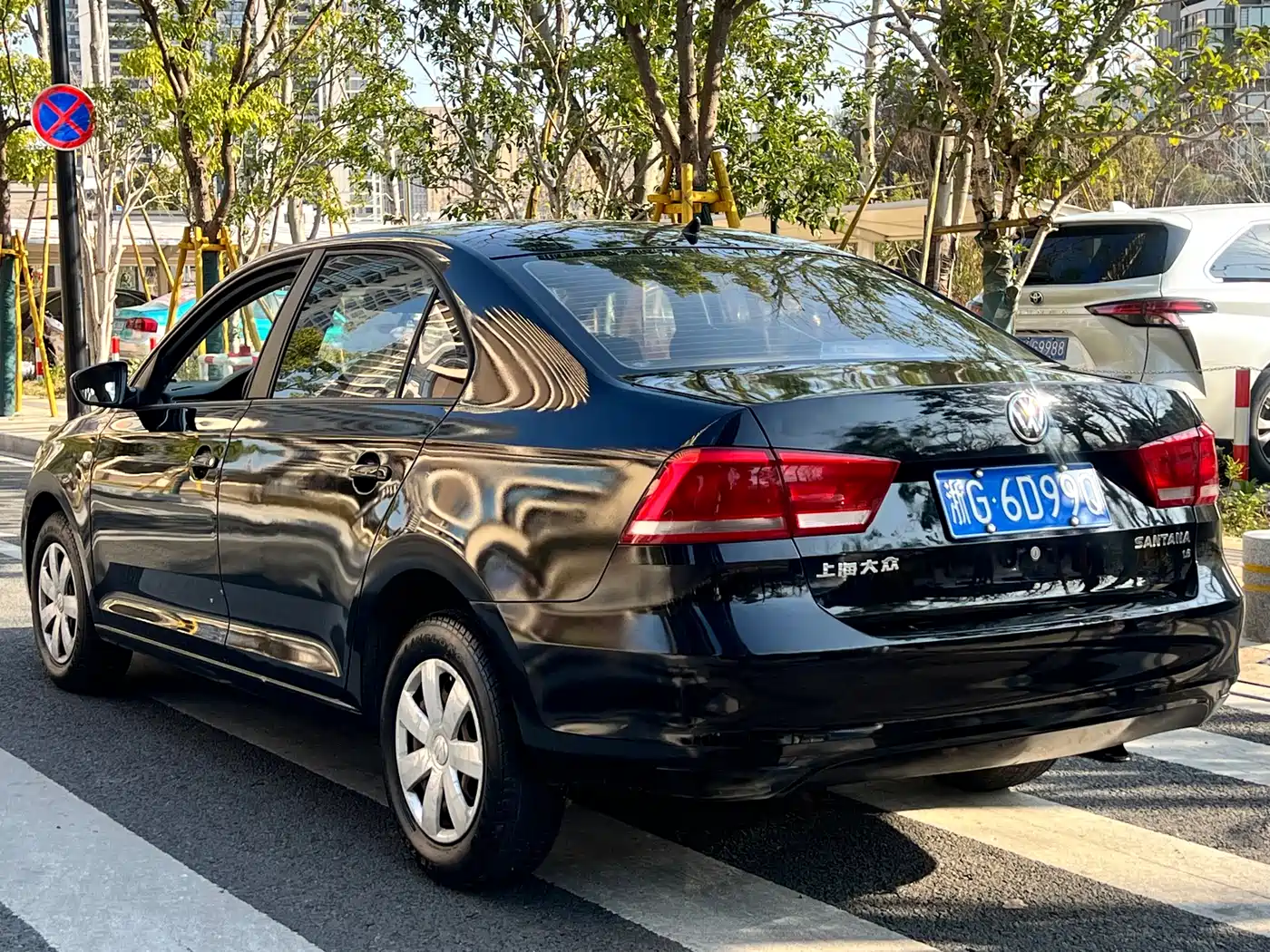Volkswagen Santana 2013 1.6L Manual Trend Edition фото 7