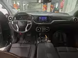 Photo 3 - Chevrolet Trailblazer