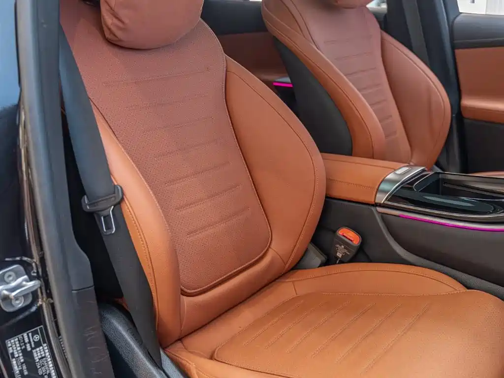 Mercedes-Benz GLC 2023 GLC 300 L 4MATIC Sport 5-Seater фото 27