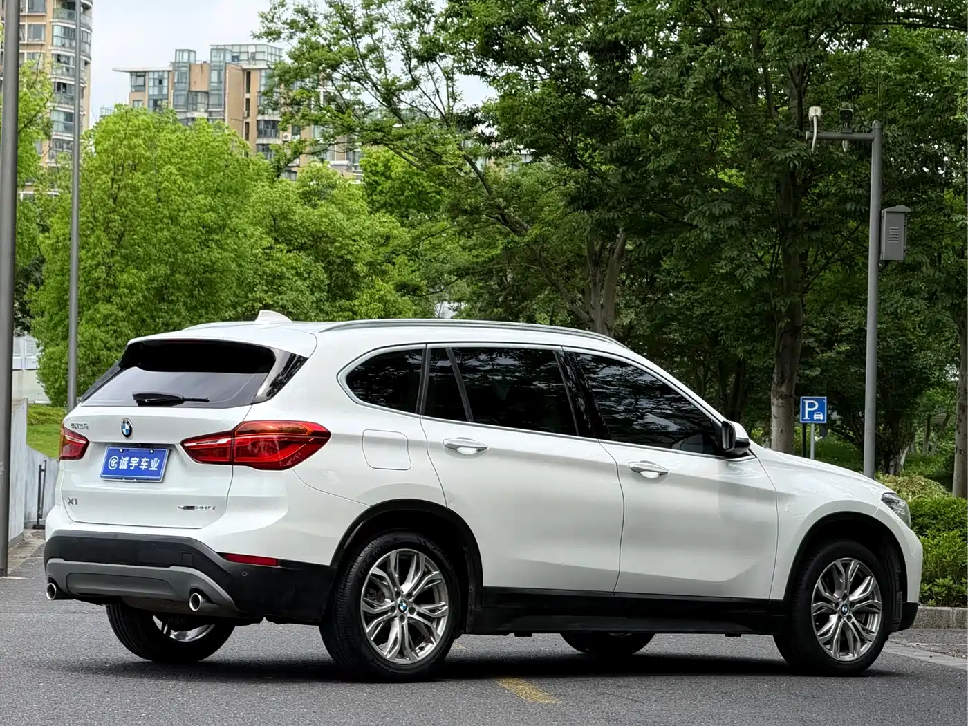 BMW X1 2018 sDrive20Li Leading Model фото 19