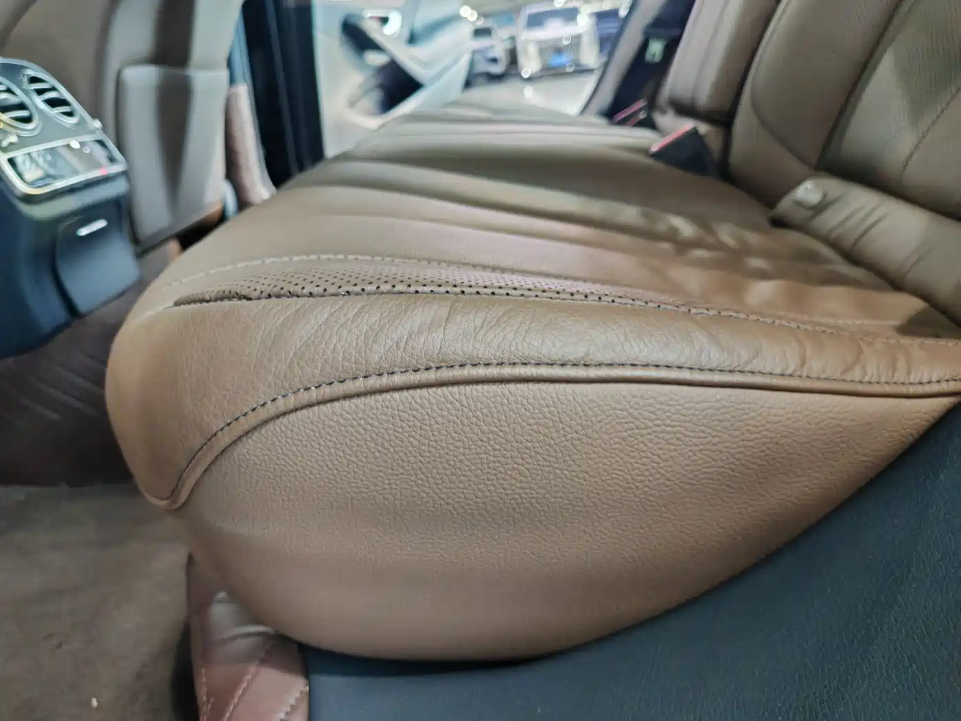 Mercedes-Benz S-Class 2020 S 350 L Business Edition Collector's Version фото 14