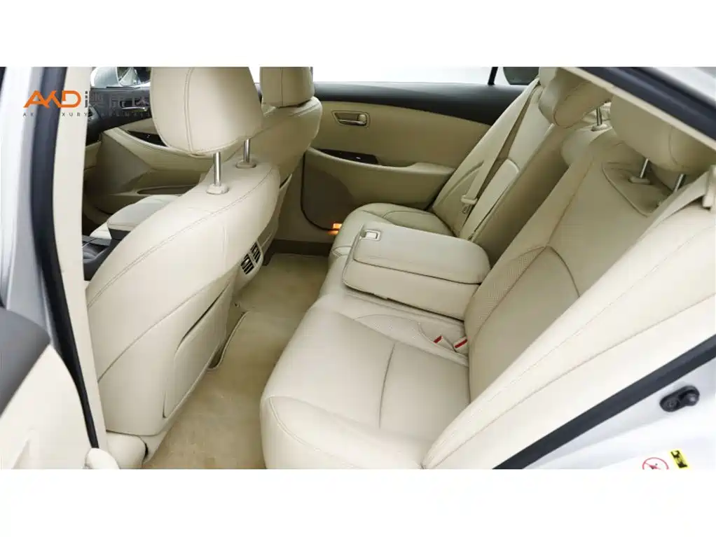 Lexus ES 2010 240 Elegance Edition фото 7