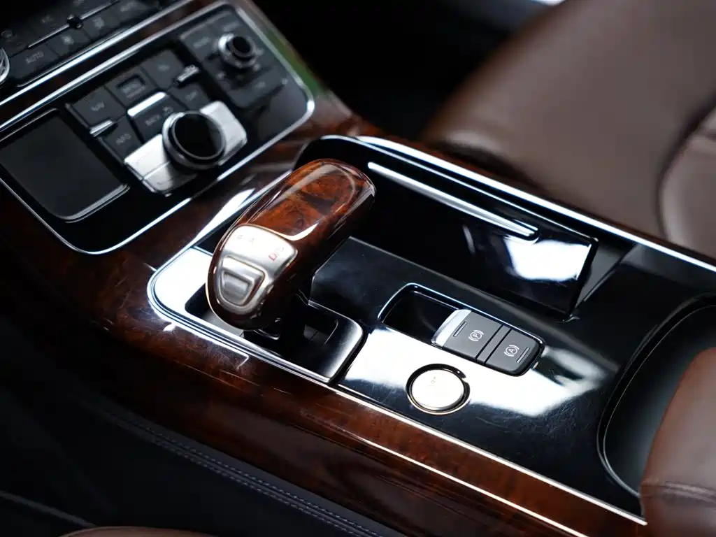 Audi A8 2013 A8L 6.3 FSI W12 quattro Flagship фото 35