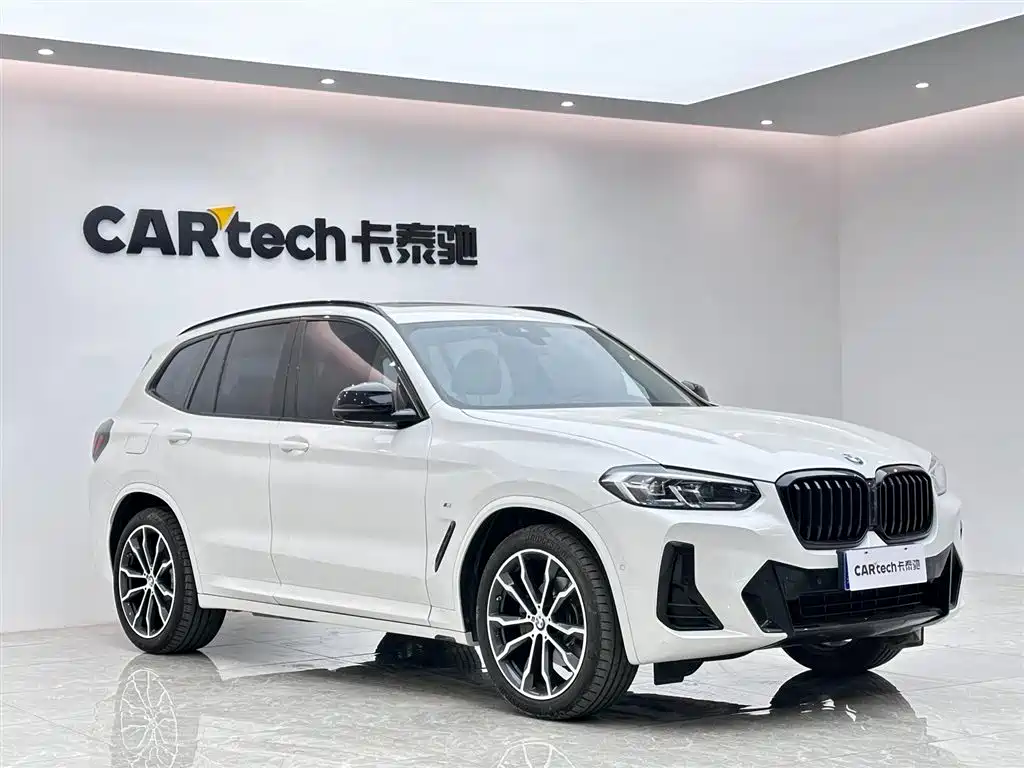 BMW X3 2022 Facelift xDrive30i Leading M Shadow Edition фото 6