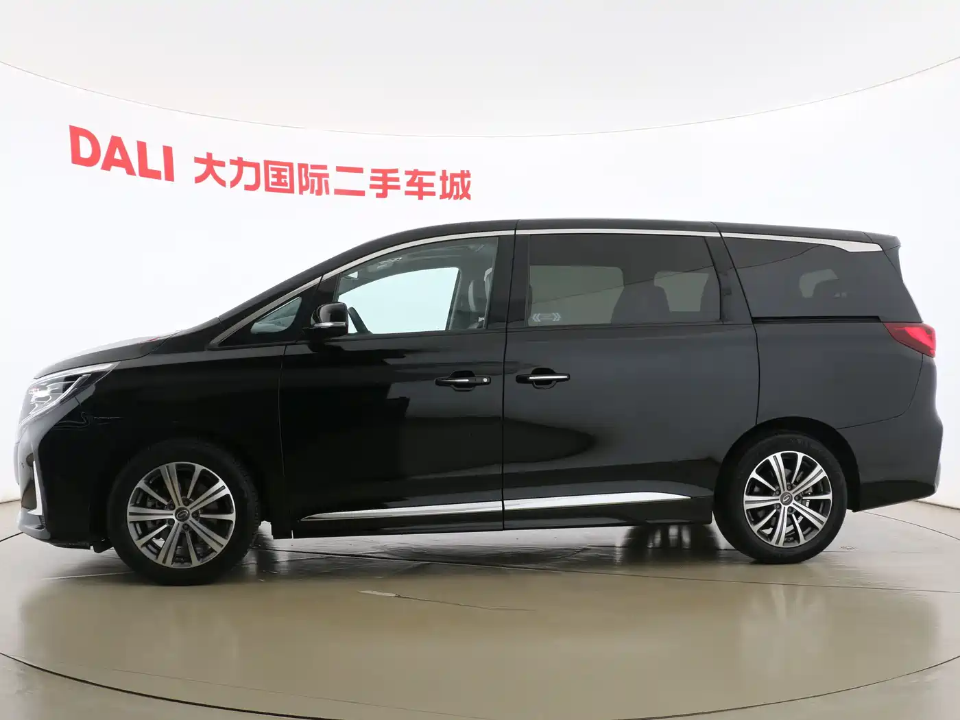 GAC Trumpchi Trumpchi M8 2020 Pilot 390T Prestige Edition фото 10