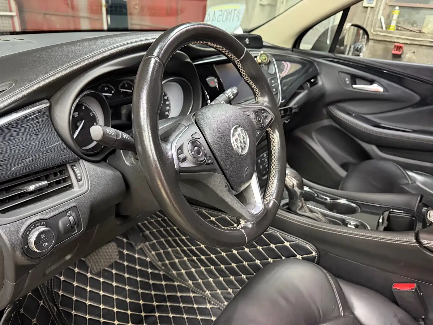 Buick Envision Plus 2017 28T AWD Elite фото 8