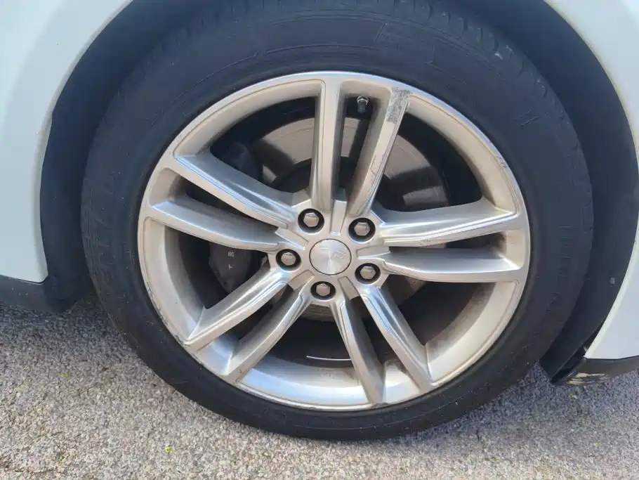 Tesla Model S 2015 2015 Model S 70D
