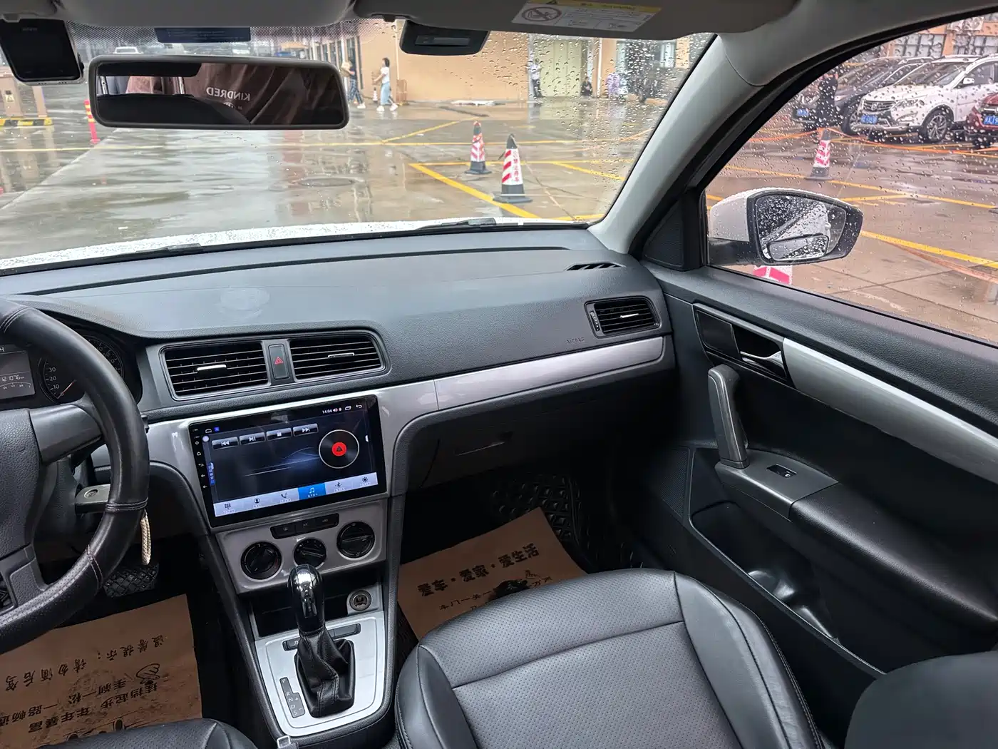 Volkswagen Lavida 2013 Facelift Classic 1.6L Automatic Trend фото 7