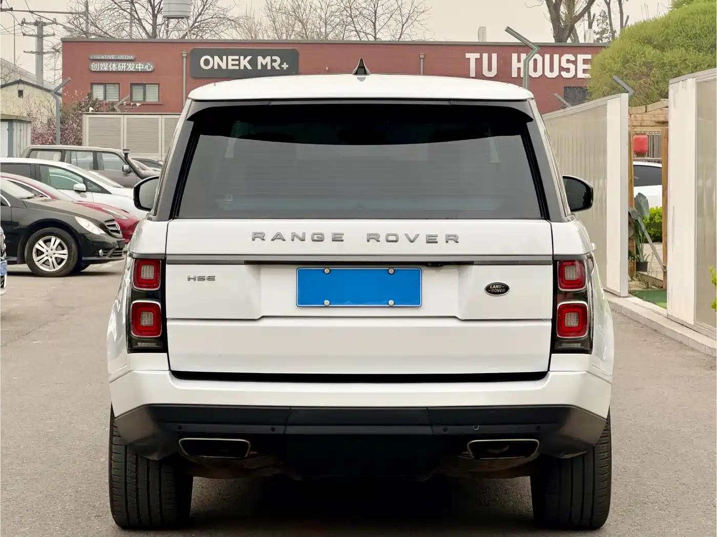 Land Rover Range Rover 2019 3.0 SC V6 Golden Age Edition фото 5