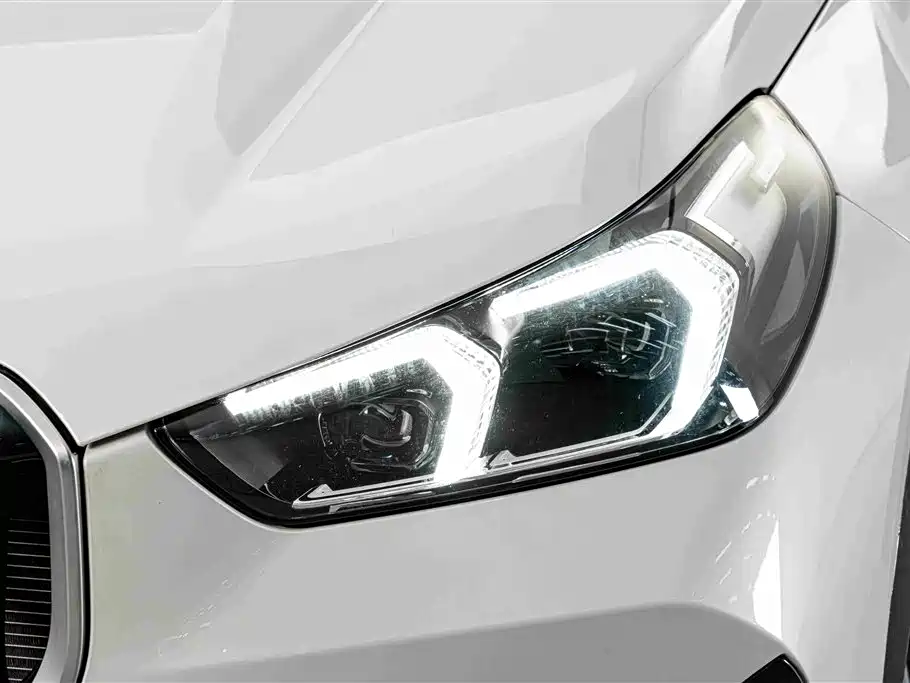 BMW X1 2025 2024 xDrive25Li X Design Package