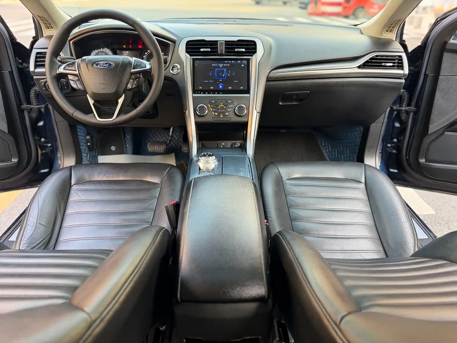 Фото 5 - Ford Mondeo