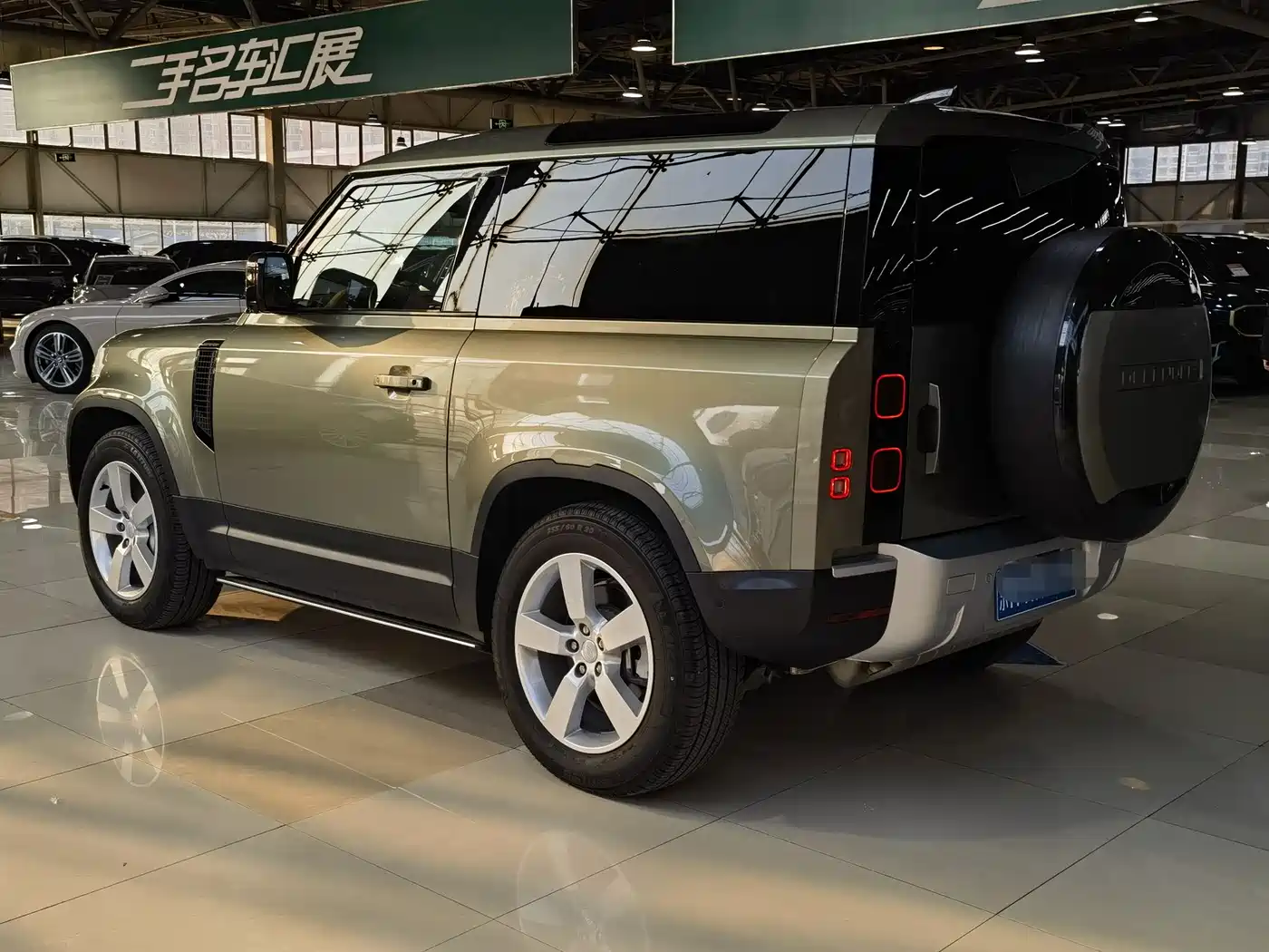 Land Rover Defender 2024 90 3.0T P400 HSE фото 18
