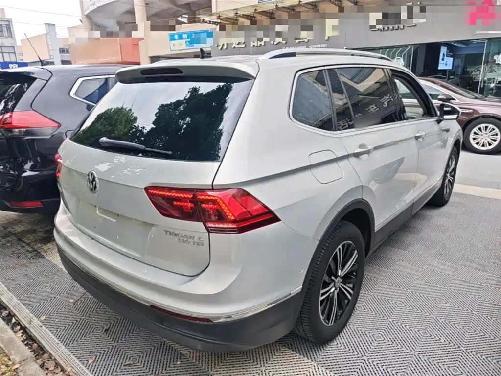 Volkswagen Tiguan L 2017 330TSI Automatic 2WD Flagship Edition фото 7