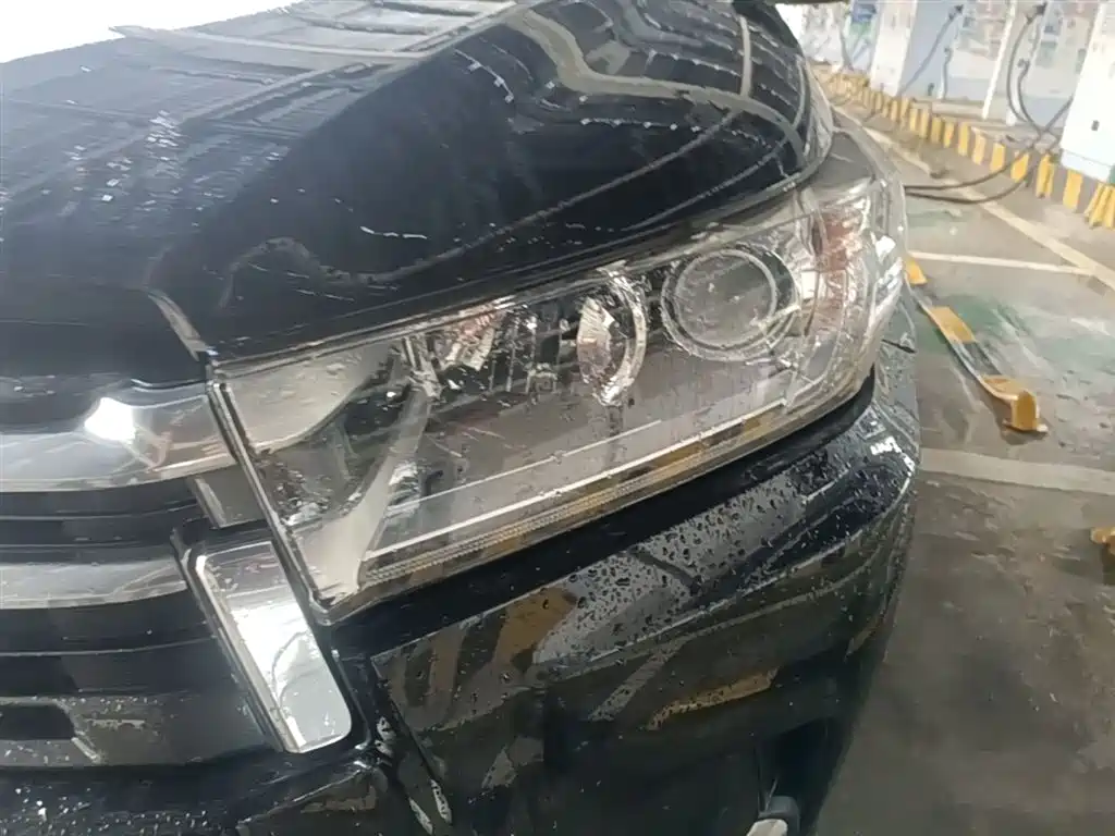 Toyota Highlander 2018 2.0T 4WD Premium 7-seater (China V) фото 18
