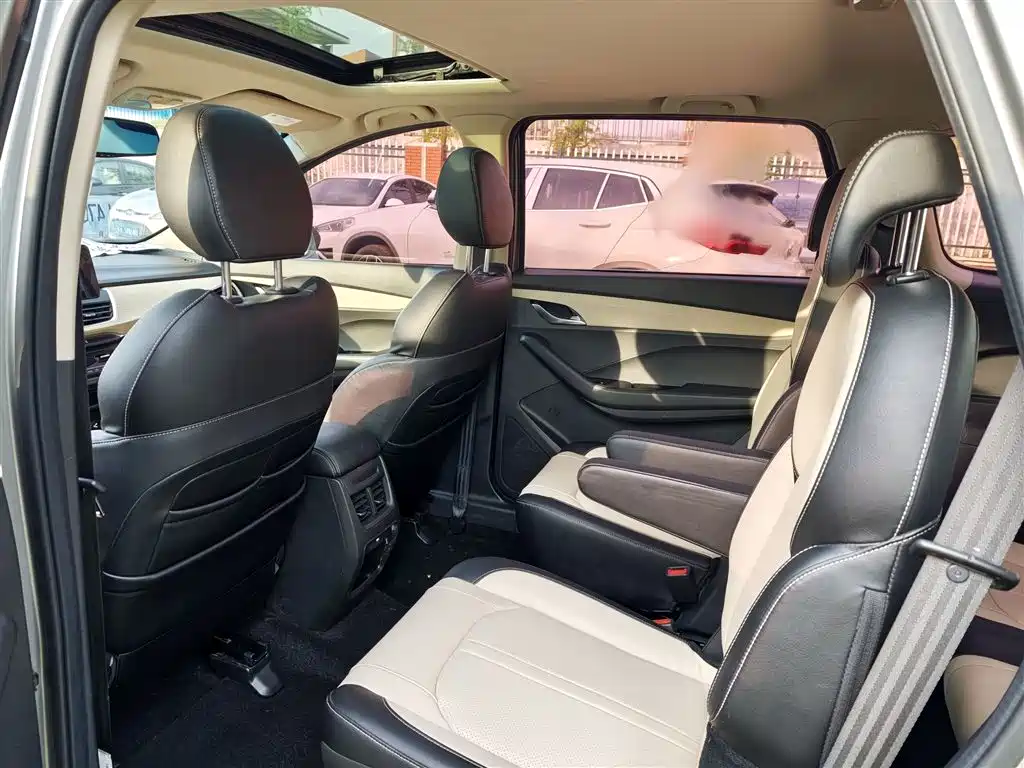Baojun 360 2019 2019 1.5L Automatic Luxury China VI