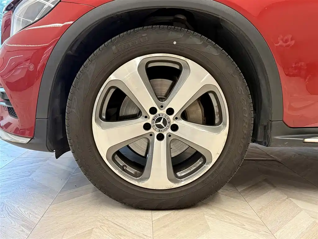 Mercedes-Benz GLC 2018 GLC 260 4MATIC Luxury фото 11