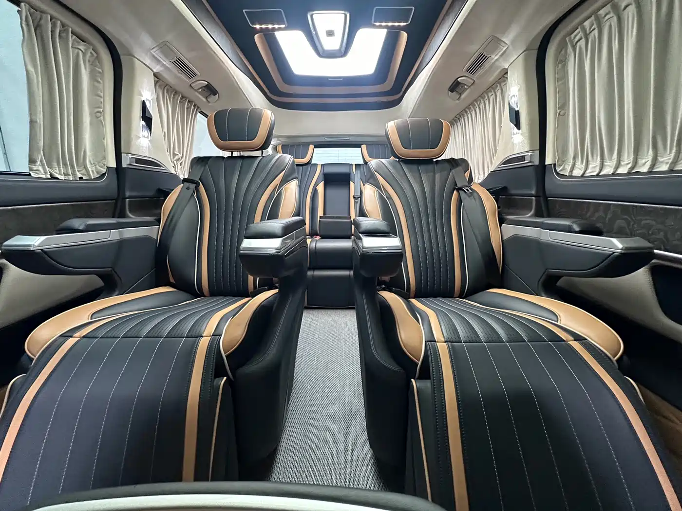 MERCEDES-BENZ V CLASS