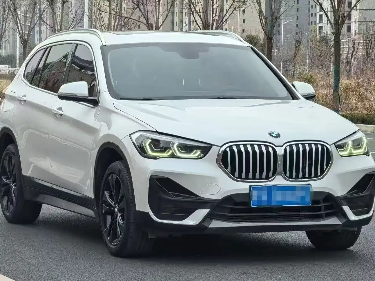 BMW X1 2021 sDrive20Li Fashion фото 2