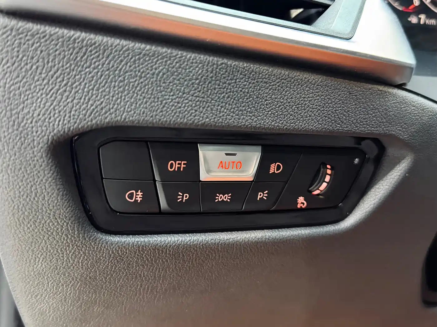 BMW 3 Series 2021 320Li M Sport Package фото 8