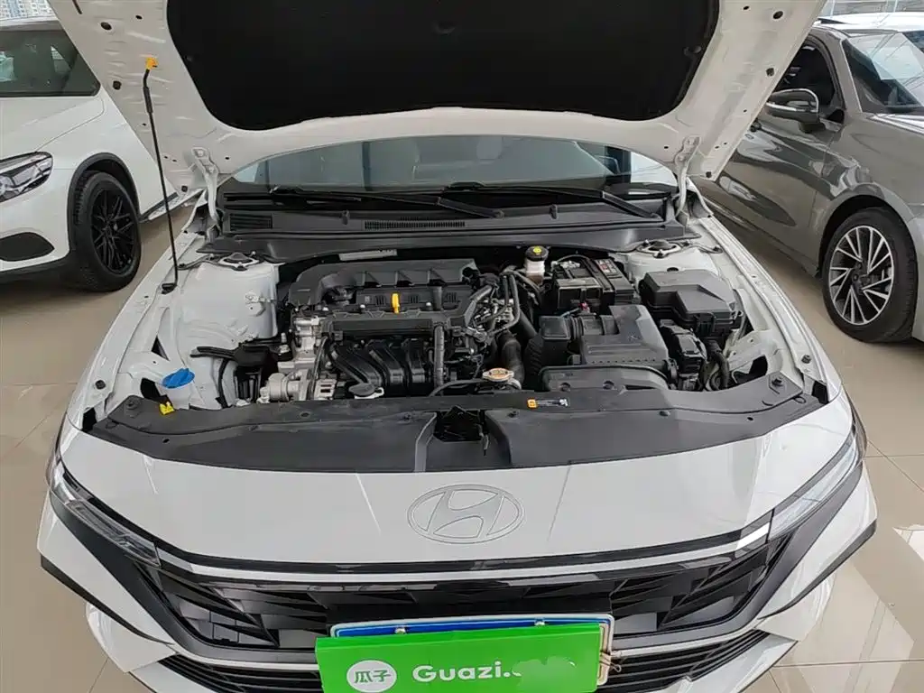 Hyundai Elantra 2023 1.5L CVT GLX Elite Edition фото 20