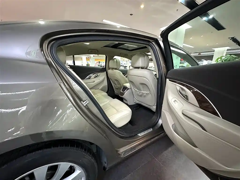 Buick LaCrosse 2013 2.4L SIDI Leading Comfort фото 21