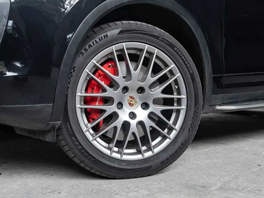 Porsche Cayenne 2016 Cayenne Turbo 4.8T фото 8