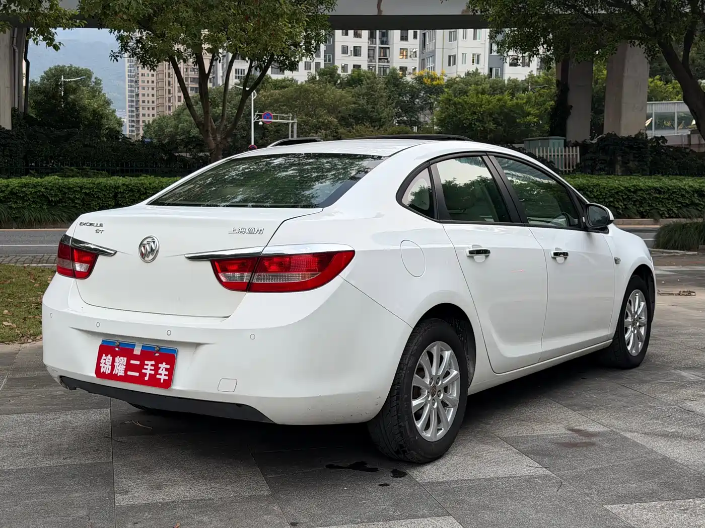 Фото 10 - Buick Excelle