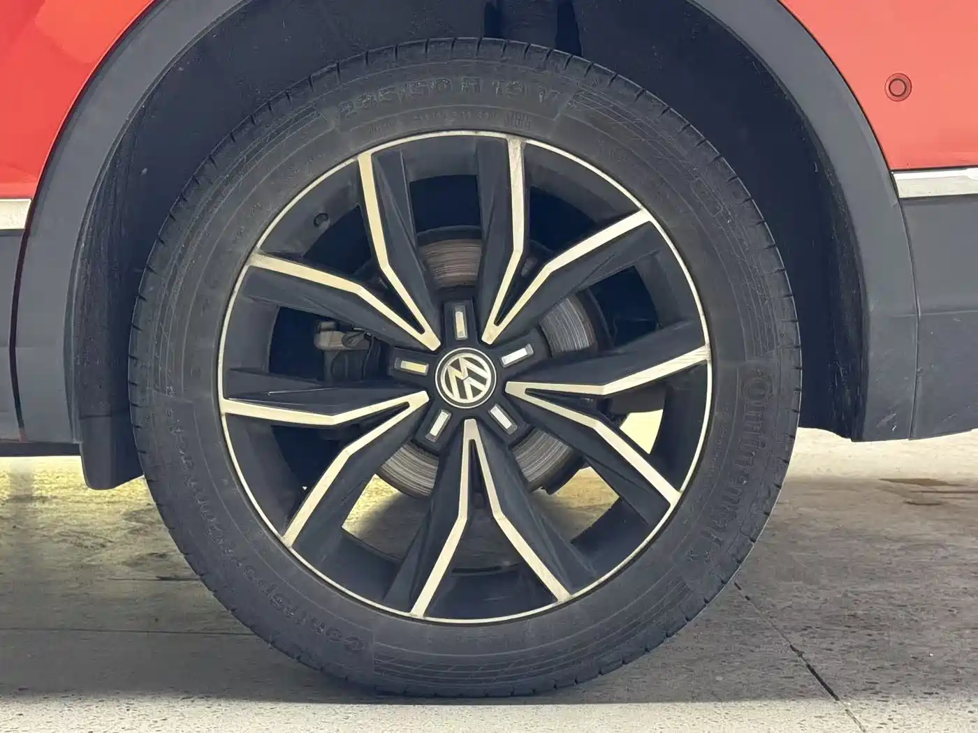 Volkswagen Tiguan L 2017 380TSI Automatic 4WD Ultimate Flagship Edition фото 15