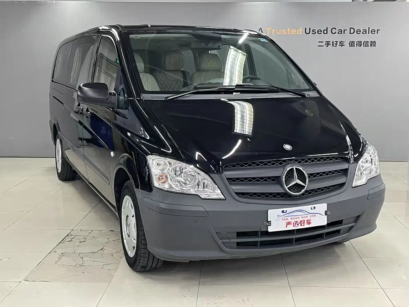 Mercedes-Benz Vito 2013 Model 3.0L Elite Edition фото 3
