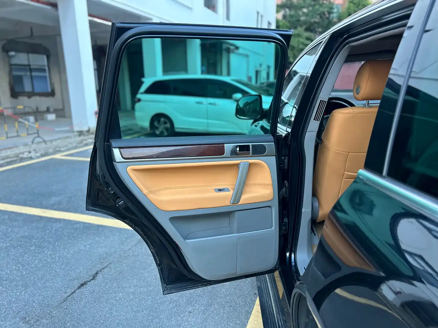 Volkswagen Touareg 2009 3.0T Diesel Standard фото 13
