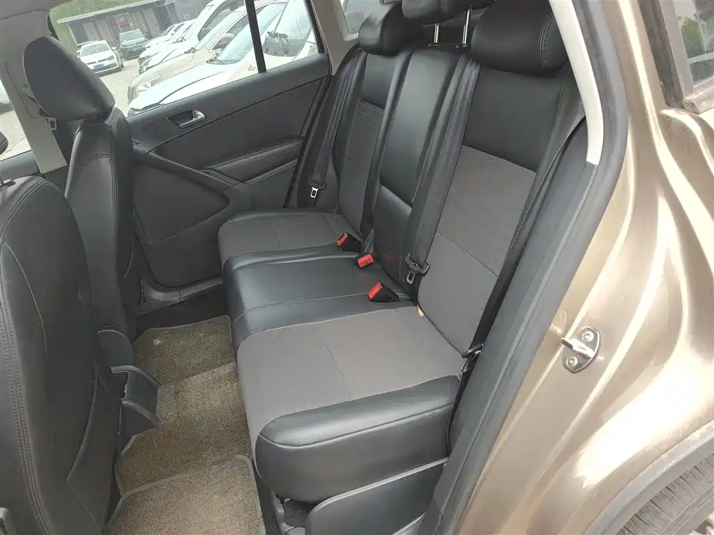 Volkswagen Tiguan 2013 1.8TSI Auto 2WD Trend Edition фото 17