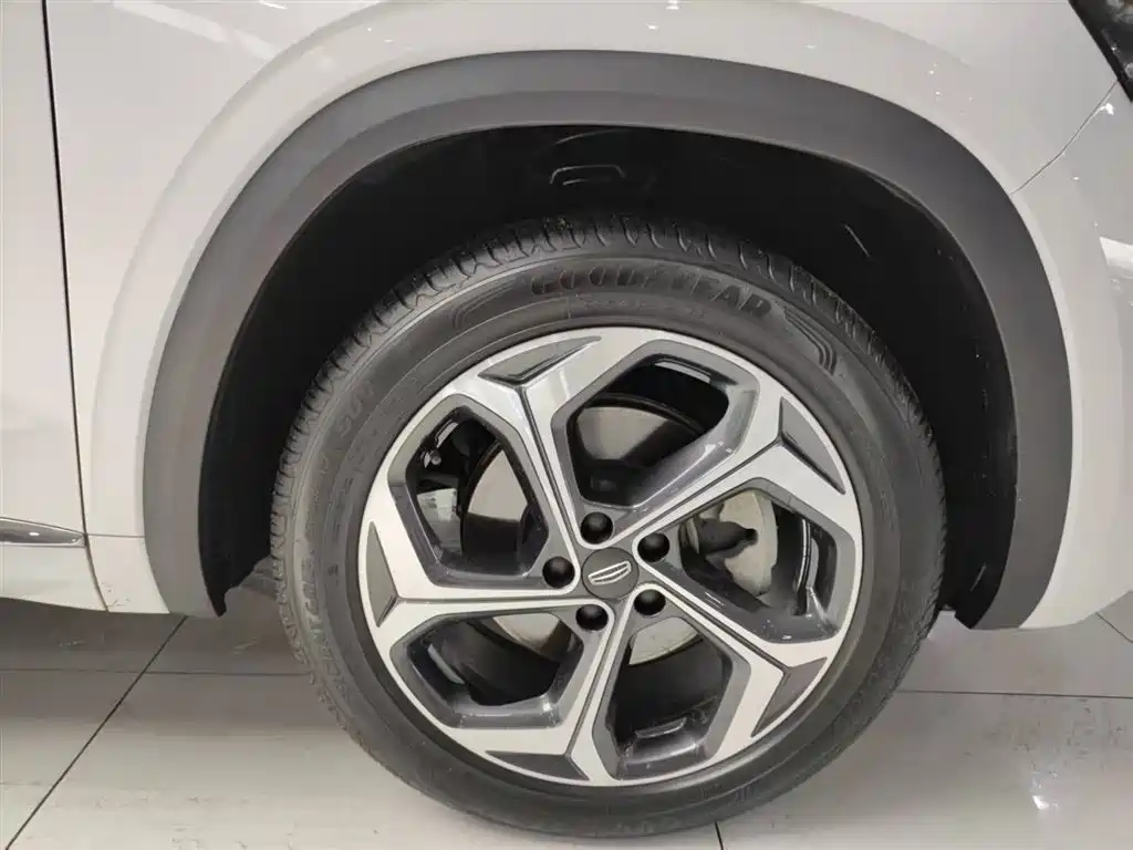 GEELY AUTOMOBILE XINGYUE L