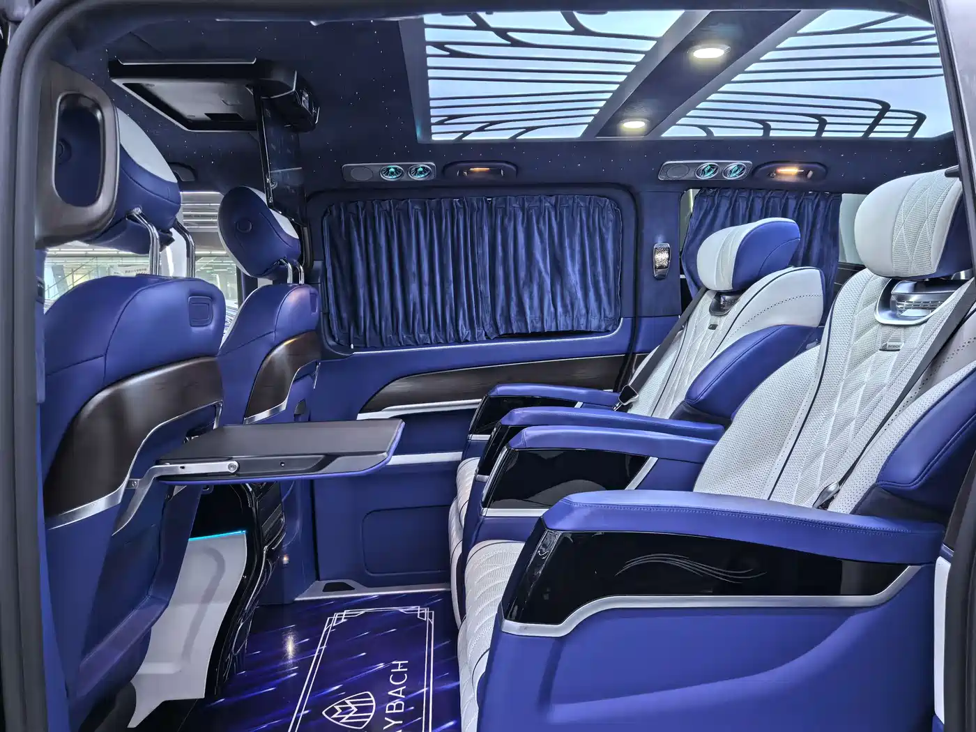 Mercedes-Benz V-Class 2022 V 260 Pilot Edition фото 14